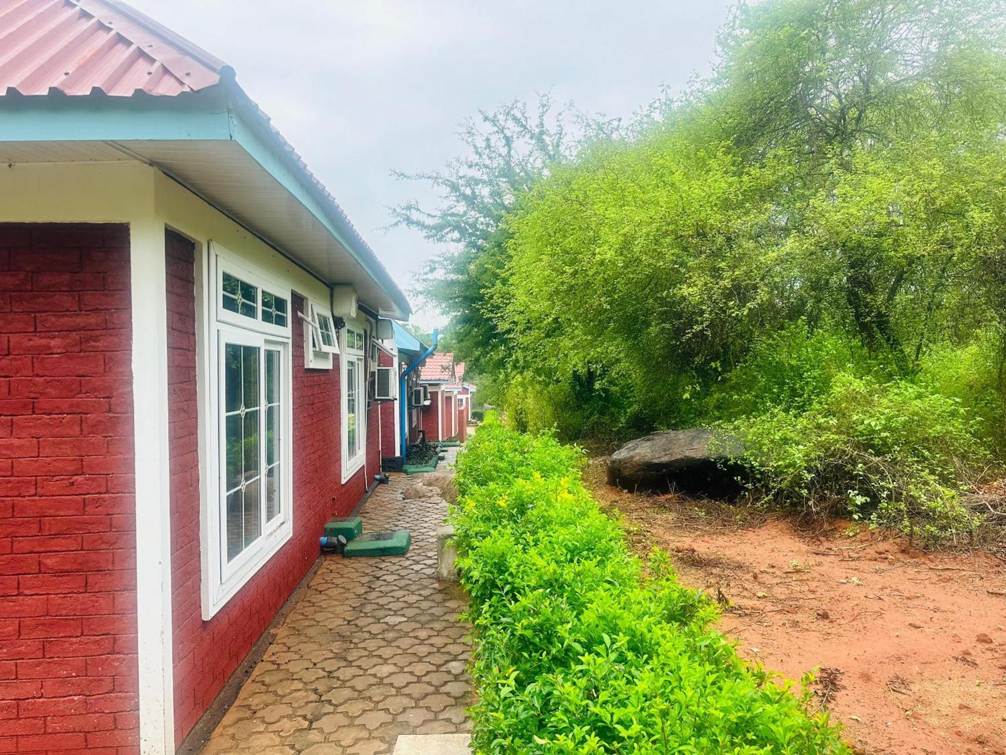 Mkomazi Hotels And Camps Hegoma Exterior photo