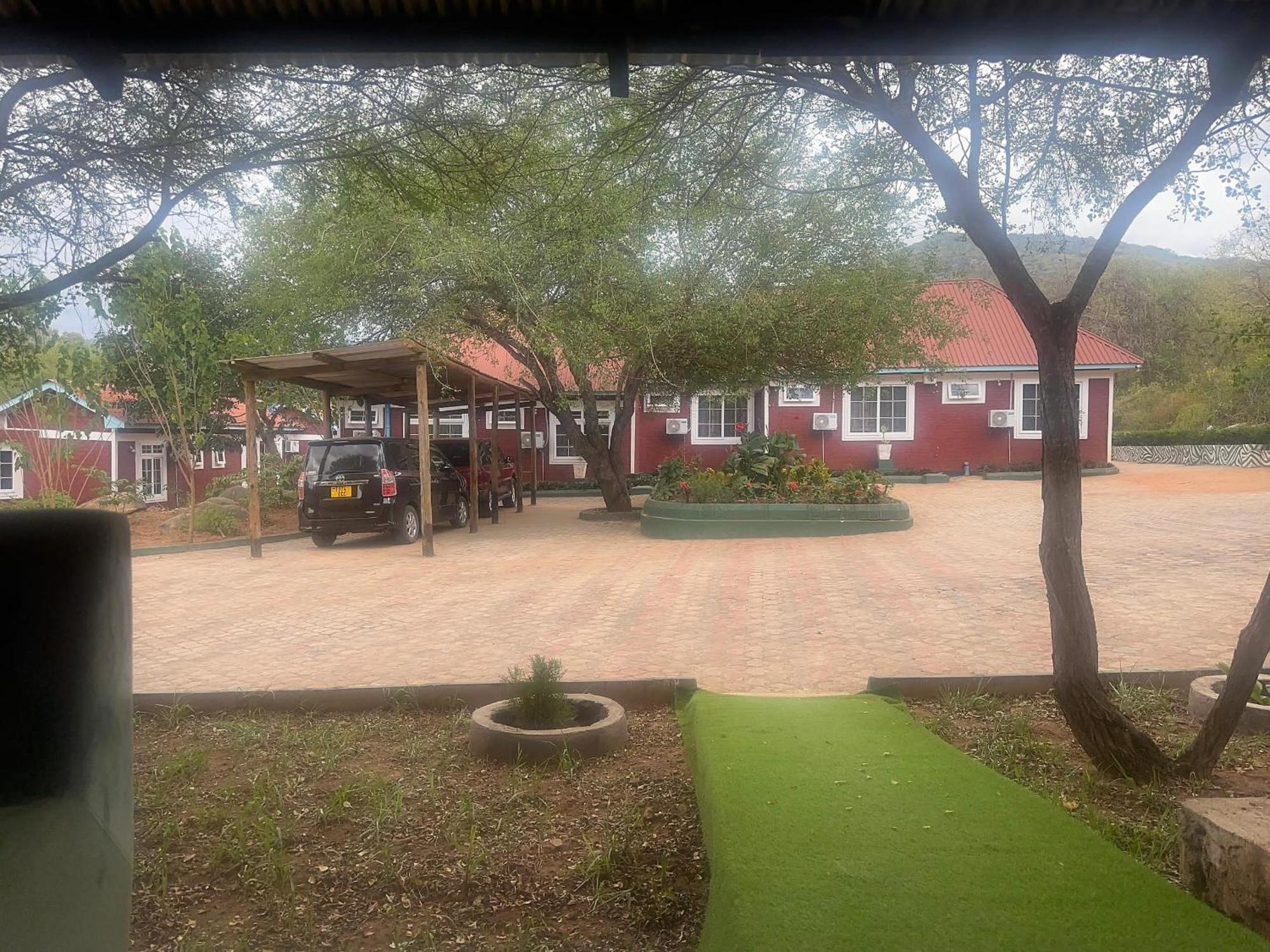 Mkomazi Hotels And Camps Hegoma Exterior photo