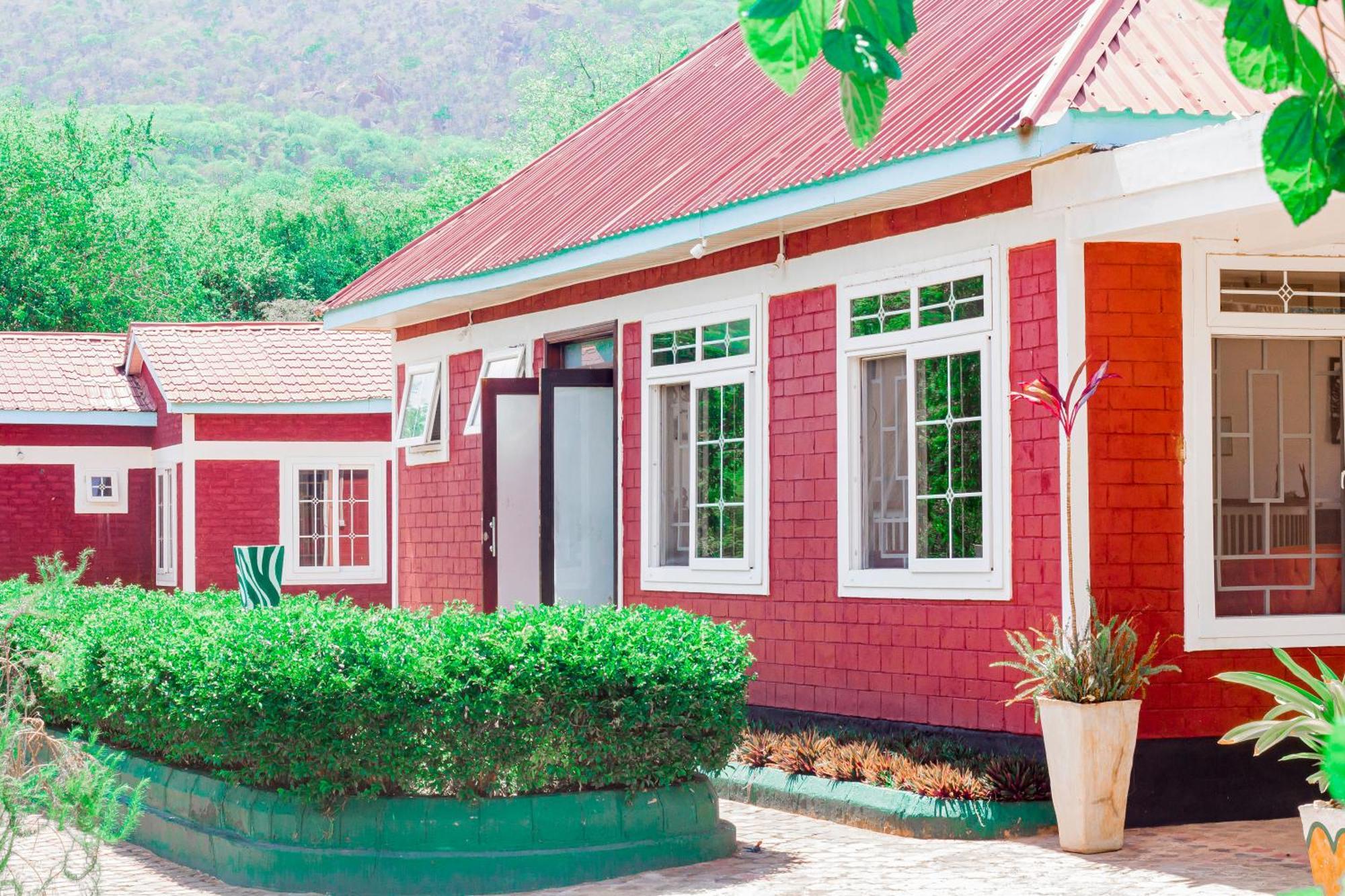 Mkomazi Hotels And Camps Hegoma Exterior photo